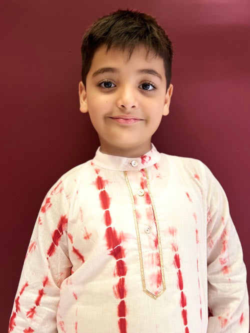 Red White Tie & Dye Cotton Kurta Pyjama Set For Boys