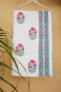 Thumbnail for Pink Floral Print Premium Cotton Towel
