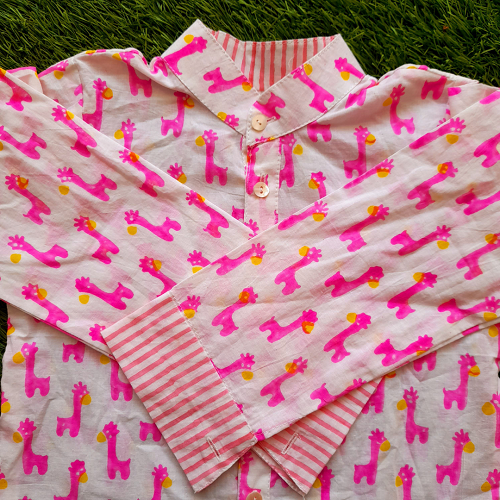 Mom & Son Pink Giraffe Cotton Handblock Printed Twinning Set Duo