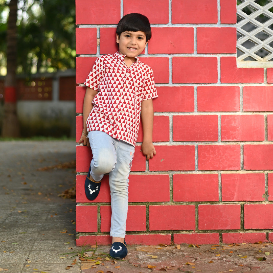 Red & White Cotton Block Print Shirt For Boys