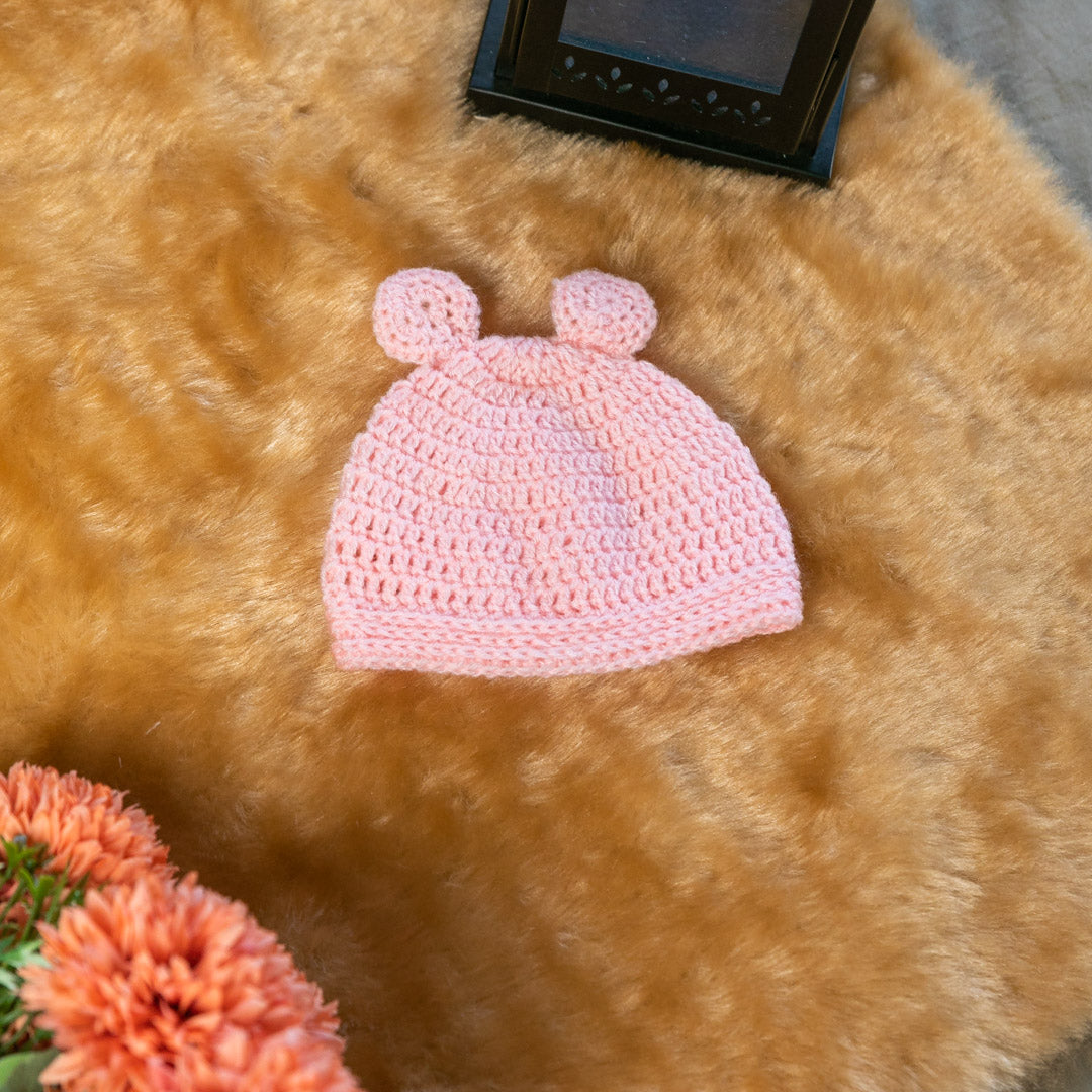 Peach pink hand-knitted soft wollen infant set